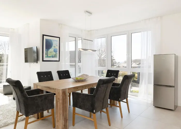 Ueber Den Wellen * Grömitz